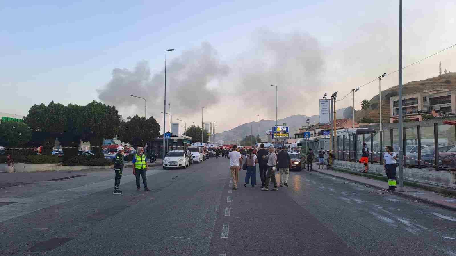 Ancora nessun disperso recuperato, si scava ininterrottamente